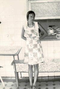 Na dětském táboře jako pomocnice v kuchyni, 1971