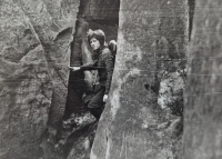 Hana Staňková na trampu, 1969