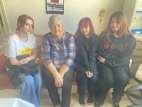 Tým Příběhů našich sousedů s pamětnicí Věrou Benešovou 