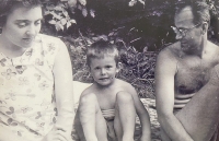 The Šigut couple with their son (1960s)