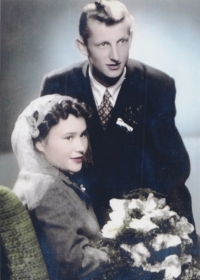 Newlyweds Tomš, 1950s