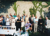 S přáteli, se kterými jezdila na hory a na vodu, po roce 1989