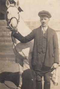 Josef Vlček, dědeček pamětnice z matčiny strany ze Střemeníčka, 1950