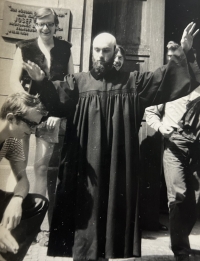 Spolužák Aleš Březina, odmítač vojenské služby, pacifista v emigraci, 1970