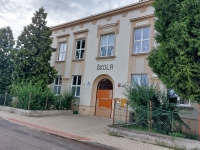  ZŠ v Českých Kopistech, kterou Libuše Lvová navštěvovala a kterou pomáhal roku 1913 založit příbuzný Václav Škobis