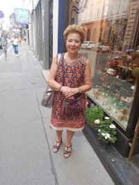 Alena Parthonnaud, portrét pamětnice