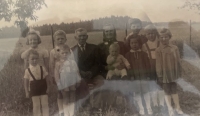 Parents of the witness with grandchildren, Hačky, 1950s