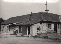 Sídlo jednotného zemědělského družstva v Bousíně