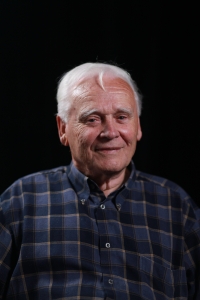 Jaroslav Kropáček při natáčení, 2025