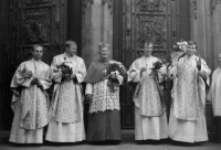 With the newly appointed priests and Cardinal Tomášek (1981)