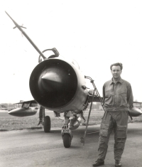 As a pilot with the MiG-21MF