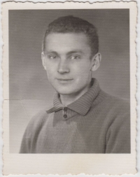 Vojtěch Kymperger na armádní spartakiádě, Praha, 1954