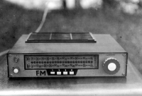 Radiopřijímač rukodělné výroby