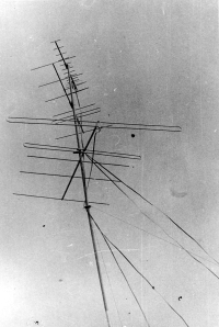 Anténa poslechové expedice DX Klubu na Rujáně ve východním Německu, přelom 70. a 80. let