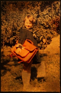 Jana Pekárková, first day of school, 1954