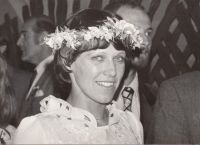 Jana Pekárková, wedding 1980