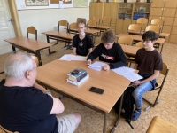 Natáčení rozhovoru s pamětníkem v rámci projektu Příběhy našich sousedů, 2025