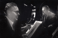 Fotografie skladatele Petra Ebena, autorem je manžel pamětnice