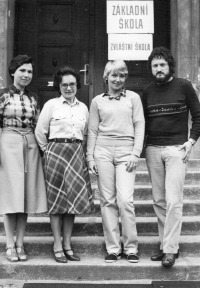 Witness with colleagues from the Primary School Lomnice nad Popelkou, 1976