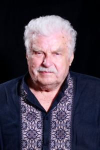 Олекса Різників під час інтерв'ю, 2023 р.