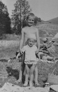 Alan Kubica with his younger brother Jan