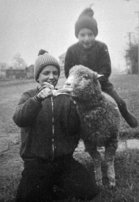 Alan Kubica with his younger brother Jan in Beskydy