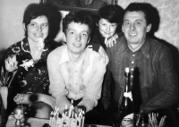 Alan Kubica with his father, his second wife and younger brother Jan