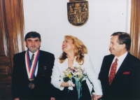 Tomáš Mikeska (left) as a wedding registrar of President Václav Havel and his second wife Dagmar