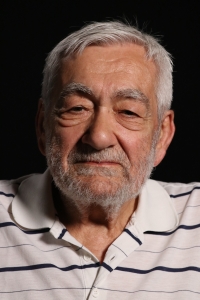 Petr Kautsky during filming, 2025