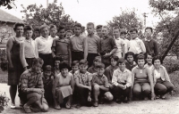 9th class of the České Velenice Primary School in 1966. Richard Polák is eighth from the left, with class teacher Blažena Bürgerová