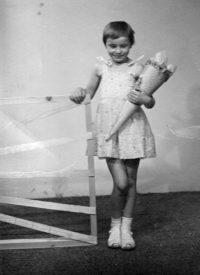 Dcera Erika 1967 (nar. 1959)