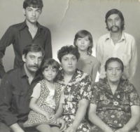 Drahomíra Gunárová s rodinou