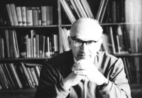 Otec Svatopluk Němeček, cca 1982