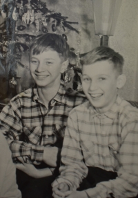 Jiri Bušek with his brother Vratislav, Christmas 1958