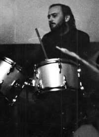 Kamarád Petra Strnadela ze společenství lidí kolem hnutí Diletant, disident Ctibor Navrátil, druhá polovina 80. let