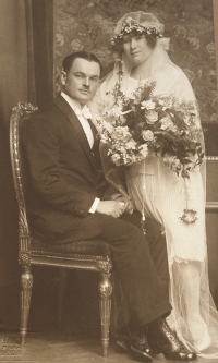 Mrs. and Mr. Bendl, childless neighbours from Kozovazy