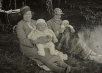 Jiří Petz (toddler on the left) with his parents Milada and Bohumil Petz, 1933