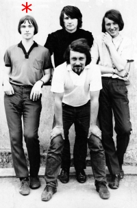 Karel Lang (označený hvězdičkou), 1968