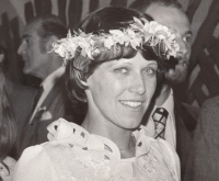 Jana Pekárková, wedding 1980
