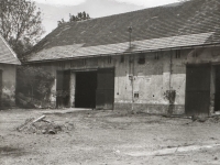 The farm in Kozovazy after the revolution in 1989
