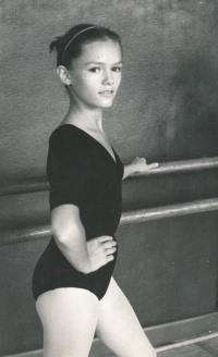 Viktoria at the Kiev Choreographic School, 1986