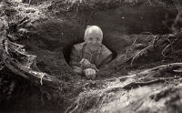 Rescued soldier Albert Polley visiting Doubravice 1968