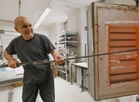 Witness in the studio - glass melting furnace