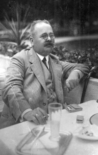 Jitka Havránková's maternal grandfather, glassworks owner Eduard Lukeš