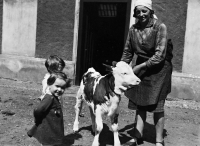 Jitka Havránková's sister Alena with mill employee Mrs. Joštová