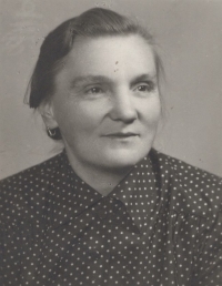 Eliška Melounová's mother