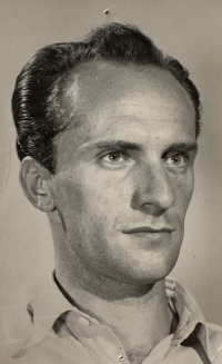 Otec Jiří Fišer po válce, cca 1945