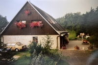 Dům Ludmily Janků na Kopanině v 90. letech