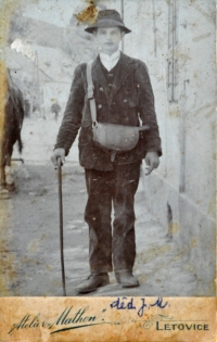 Dědeček J. Mudrák