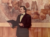 Jan Janda as a wedding officiant, 1990s